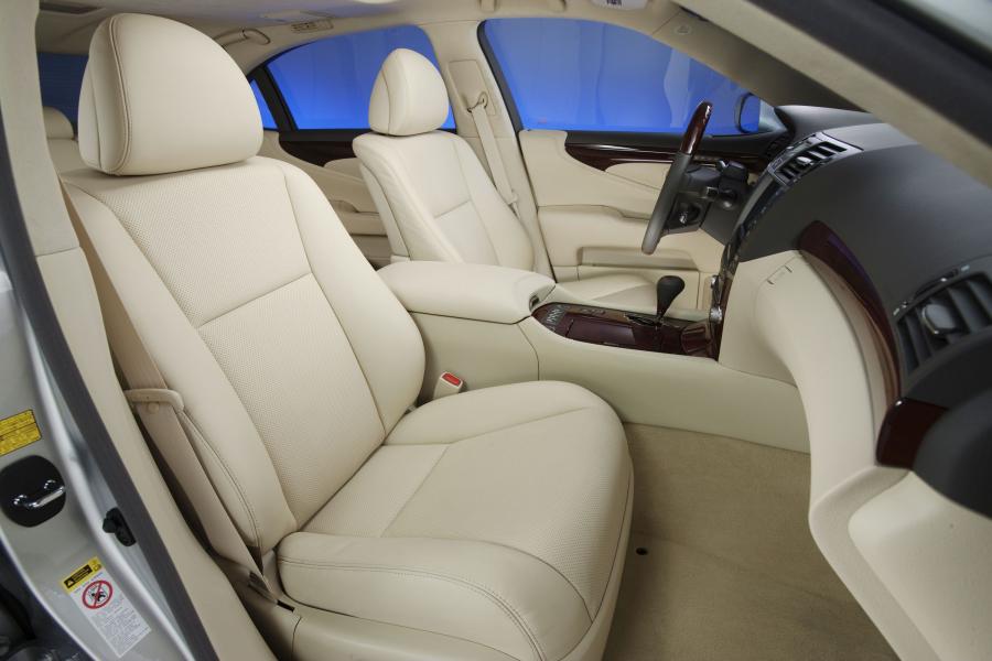  Lexus LS460L 2010 года  (фото 5 из 28)